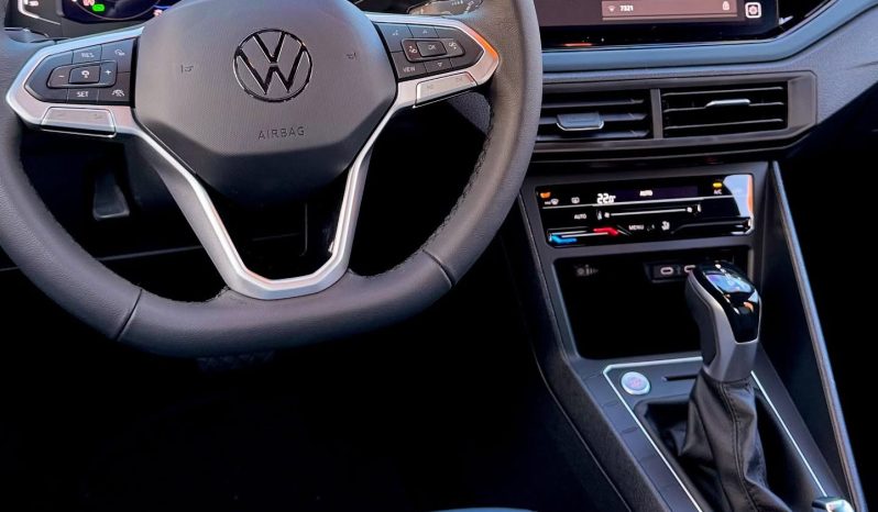 
								VOLKSWAGEN NIVUS HIGHLINE cheio									