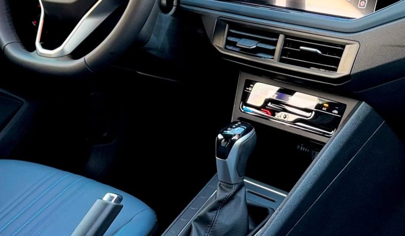 
								VOLKSWAGEN NIVUS HIGHLINE cheio									
