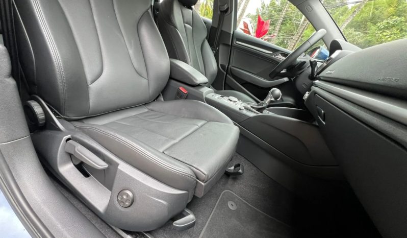 
								AUDI A3 cheio									
