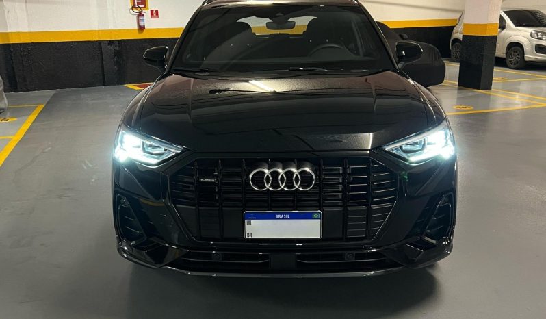 
								AUDI Q3 cheio									