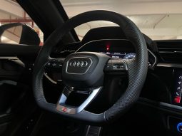 
										AUDI Q3 cheio									