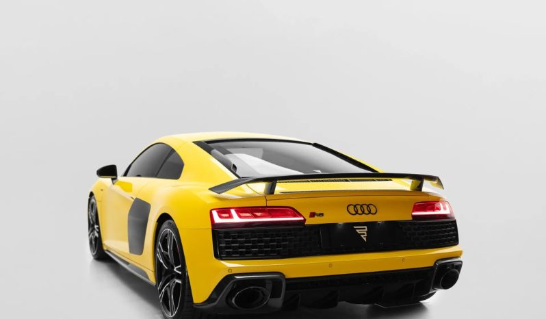 
								AUDI R8 cheio									