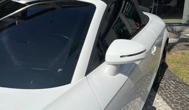 
								AUDI TT cheio									