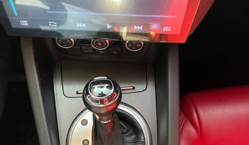 
								AUDI TT cheio									