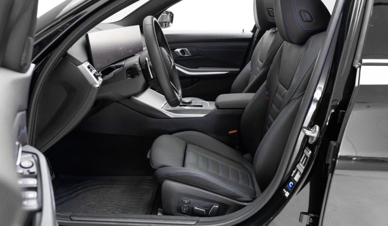 
								BMW 320i cheio									