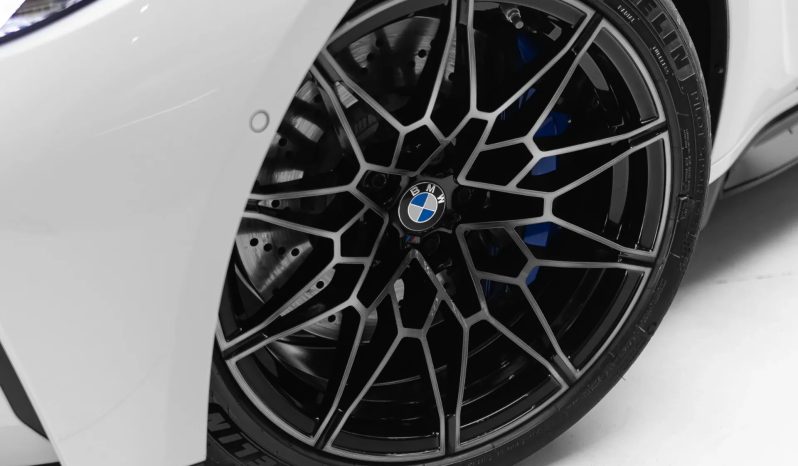 
								BMW M3 cheio									