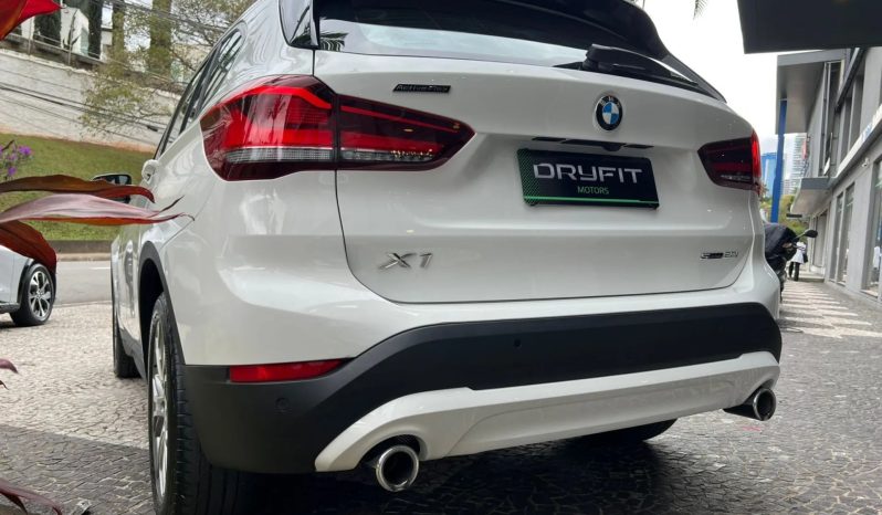 
								BMW X1 cheio									