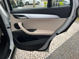
										BMW X1 cheio									