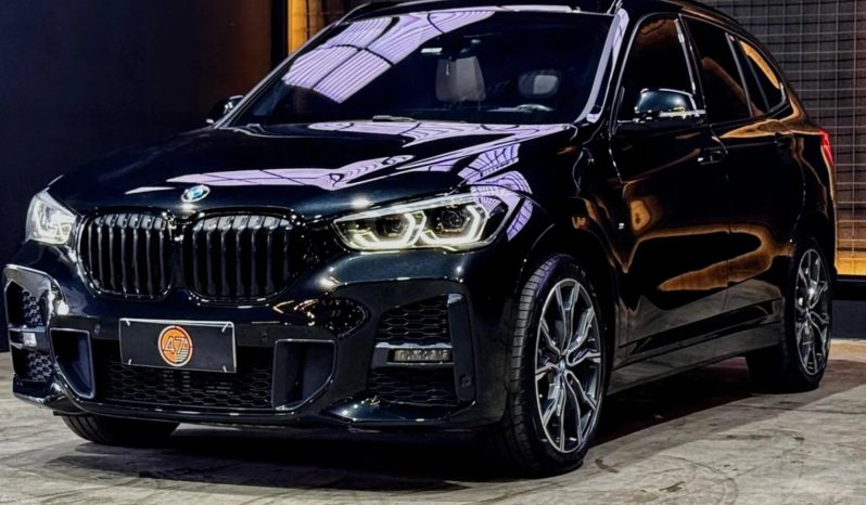 
								BMW X1 cheio									