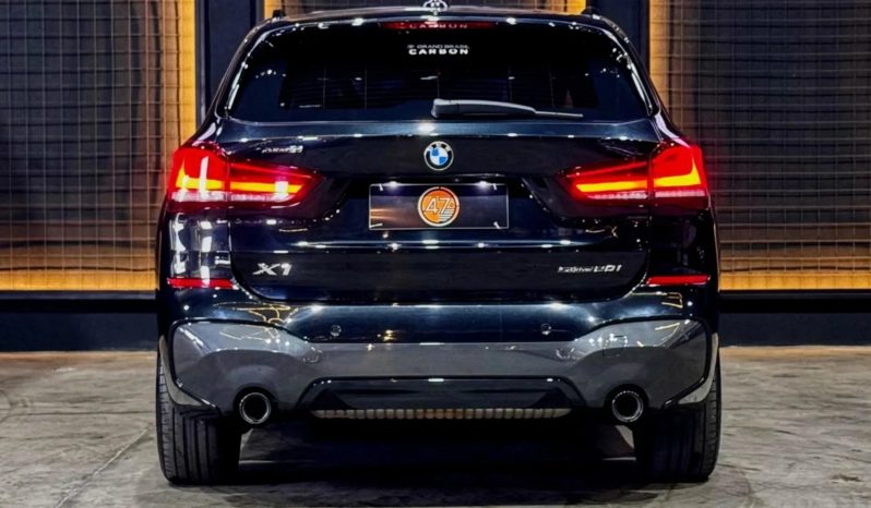 
								BMW X1 cheio									