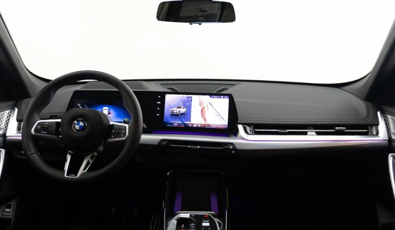 
								BMW X1 cheio									