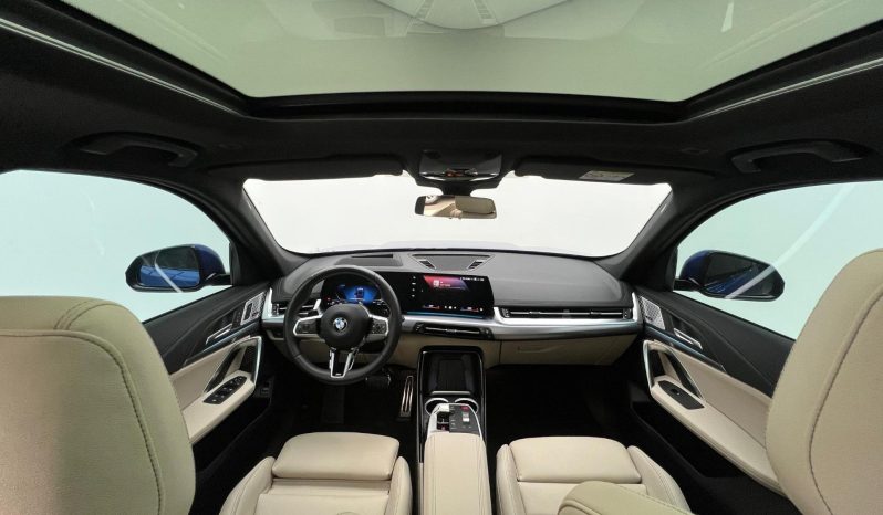 
								BMW X1 cheio									