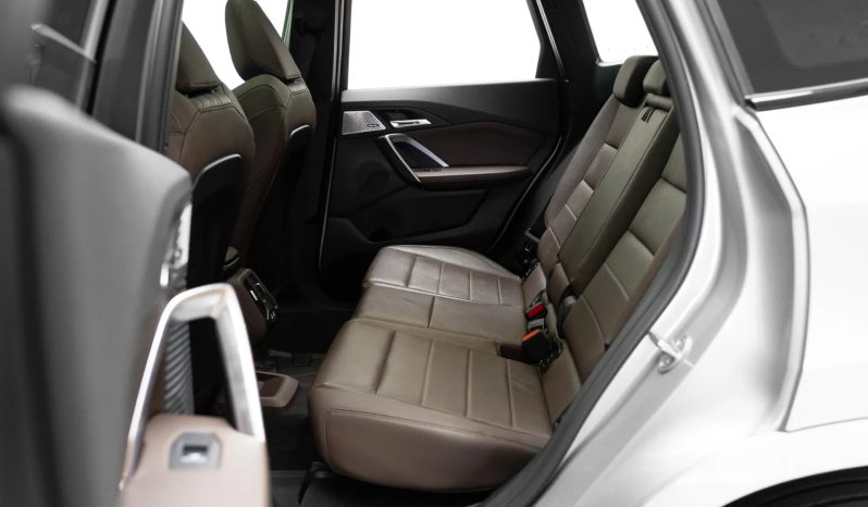 
								BMW X1 cheio									