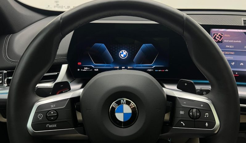 
								BMW X1 cheio									