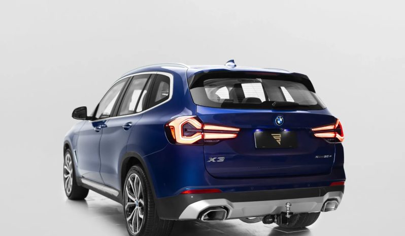 
								BMW X3 cheio									