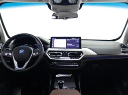 
										BMW X3 cheio									