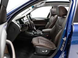 
										BMW X3 cheio									
