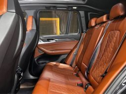 
										BMW X3 cheio									