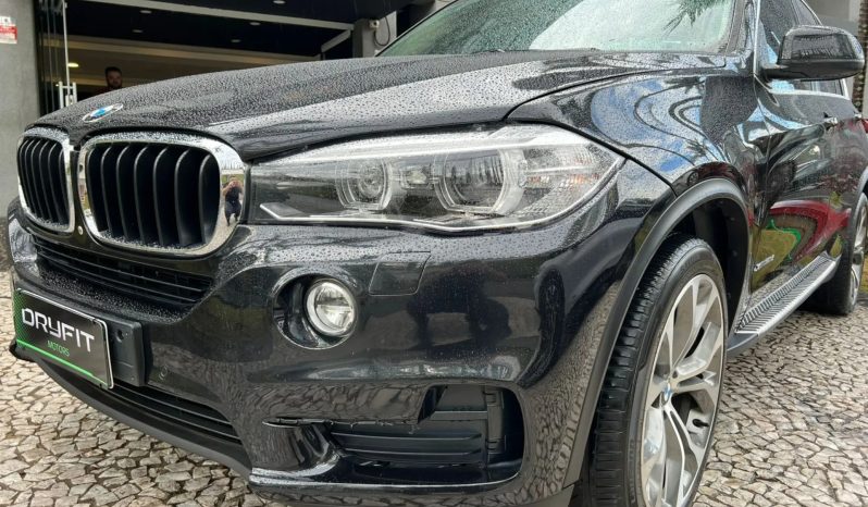 
								BMW X5 cheio									