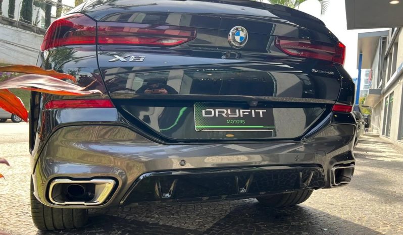 
								BMW X6 cheio									