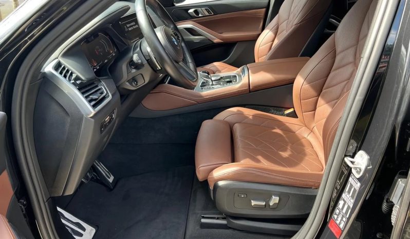
								BMW X6 cheio									