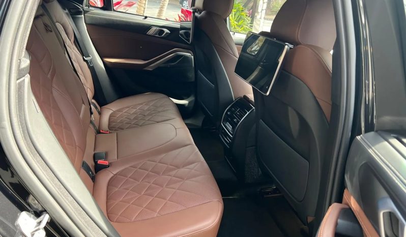 
								BMW X6 cheio									