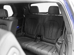 
										BMW X7 cheio									