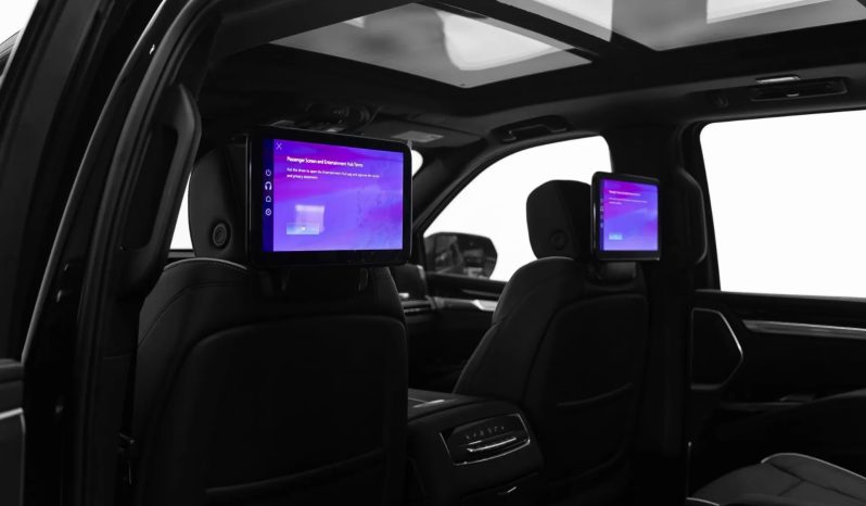 
								CADILLAC ESCALADE cheio									