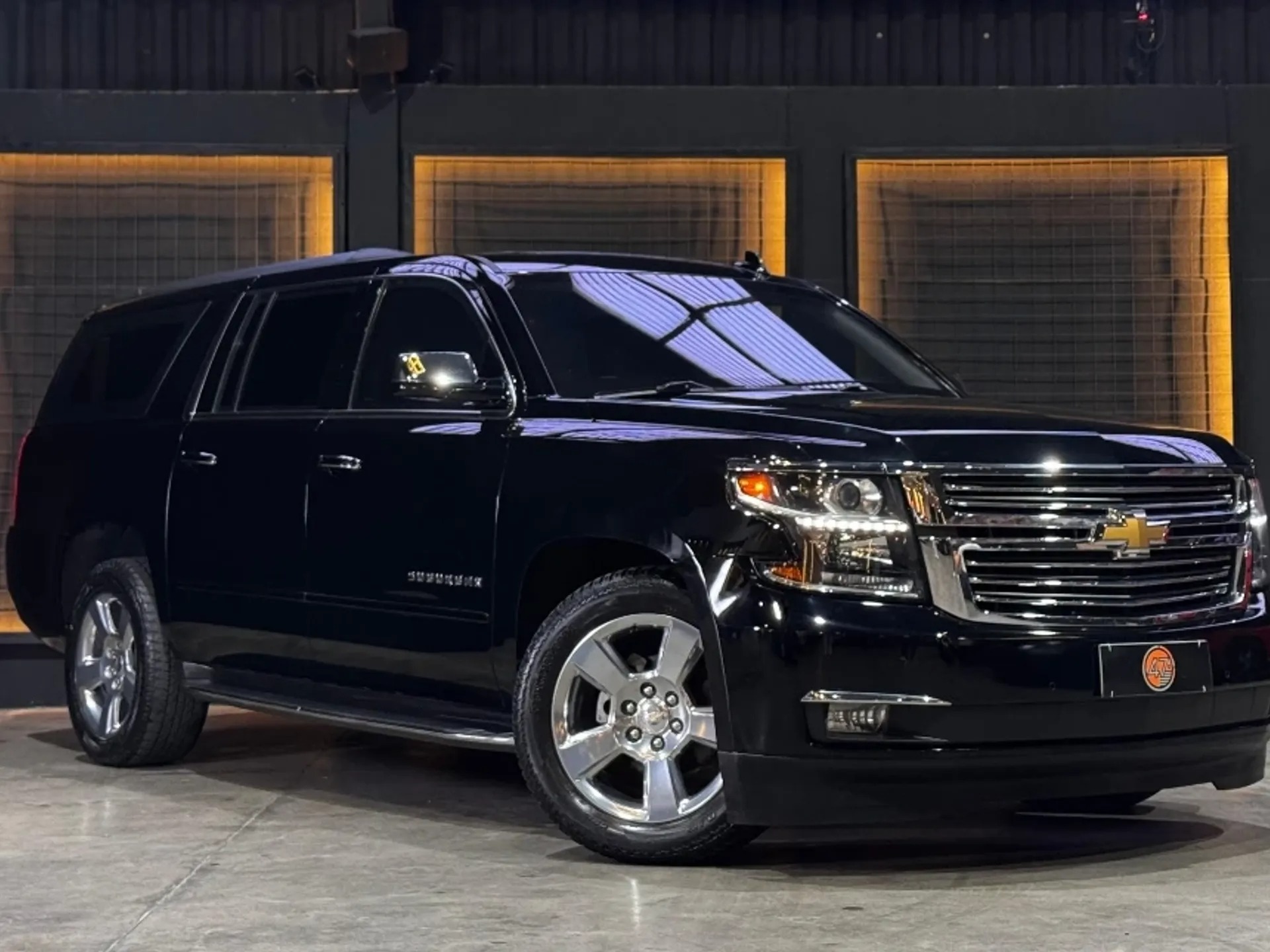 CHEVROLET SUBURBAN