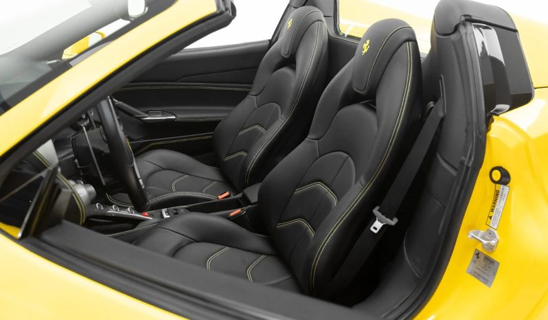 
								FERRARI 488 SPIDER cheio									
