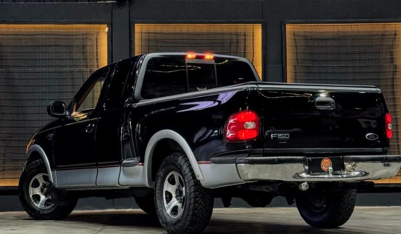 
								FORD F-150 cheio									