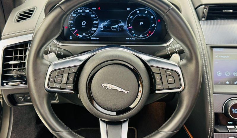 
								JAGUAR F-TYPE cheio									