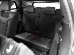 
										JEEP COMMANDER cheio									