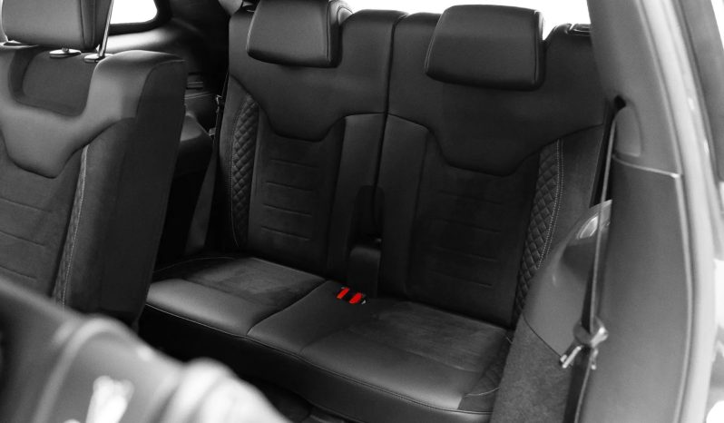 
								JEEP COMMANDER cheio									