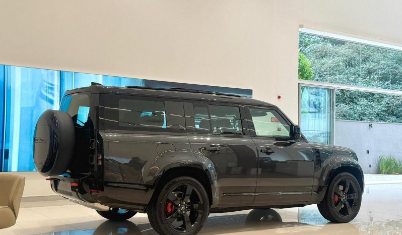 
								LAND ROVER DEFENDER cheio									