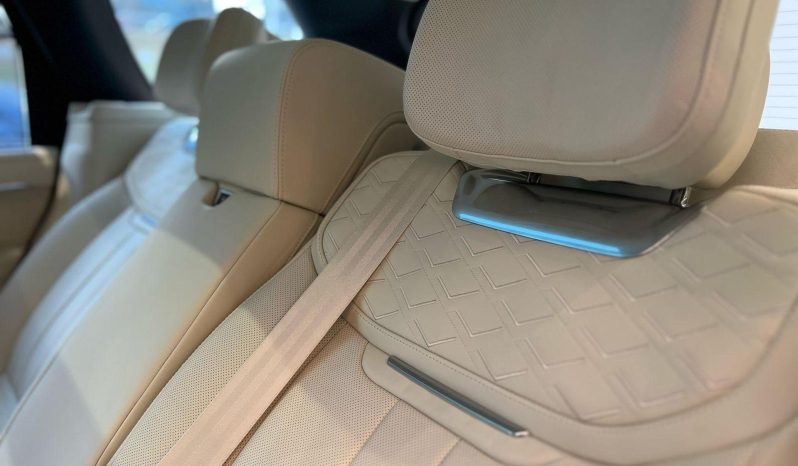 
								LAND ROVER RANGE ROVER cheio									