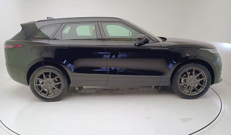 
								LAND ROVER RANGE ROVER VELAR cheio									