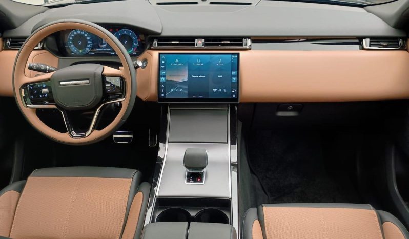 
								LAND ROVER RANGE ROVER VELAR cheio									