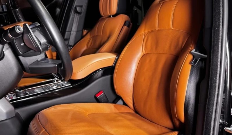
								LAND ROVER RANGE ROVER VOGUE cheio									