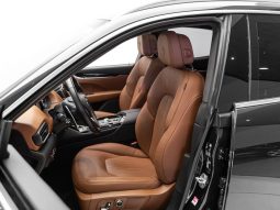 
										MASERATI LEVANTE cheio									