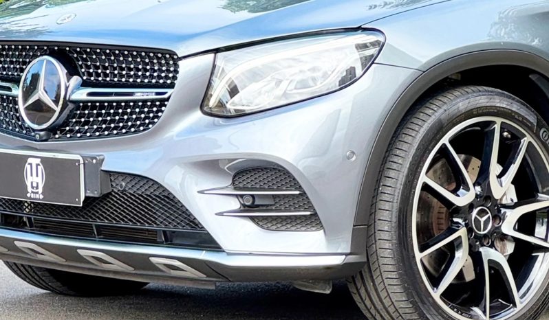 
								MERCEDES-BENZ GLC 43 AMG cheio									