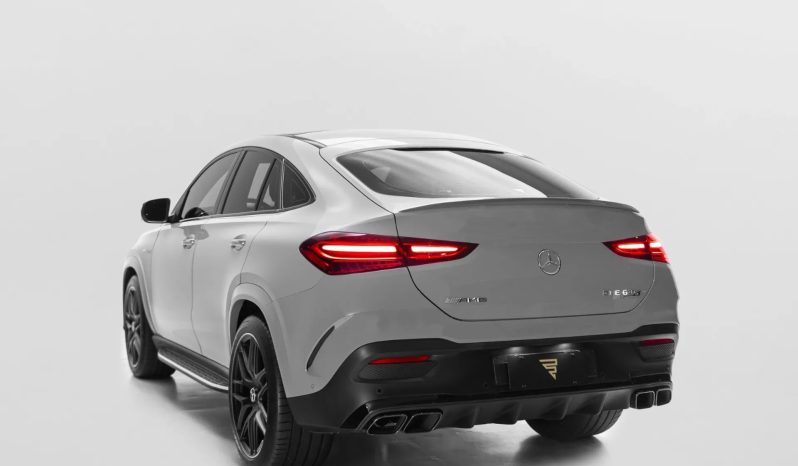
								MERCEDES-BENZ GLE 63 AMG cheio									