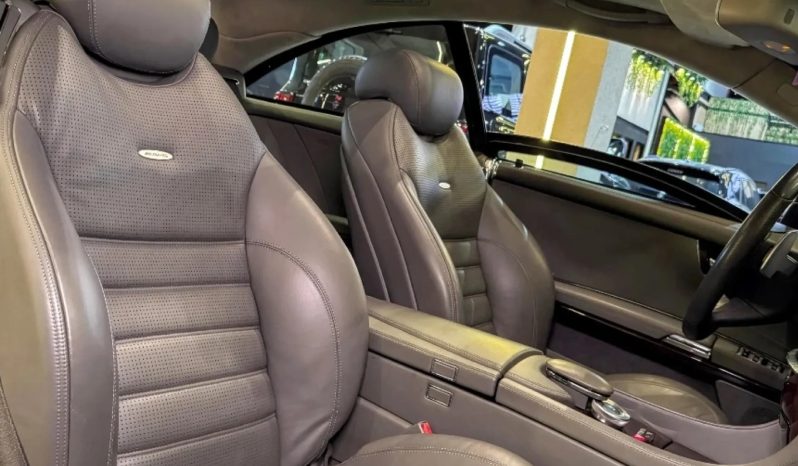 
								MERCEDES-BENZ CL 63 AMG cheio									