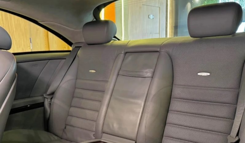 
								MERCEDES-BENZ CL 63 AMG cheio									