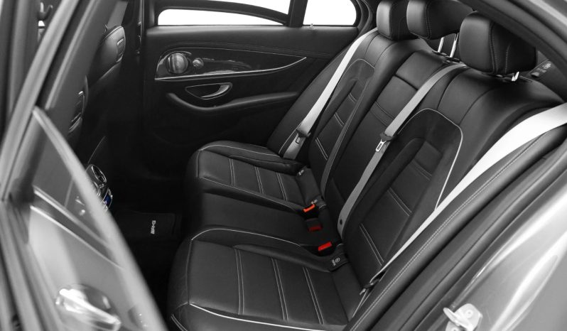 
								MERCEDES-BENZ E 63 AMG cheio									