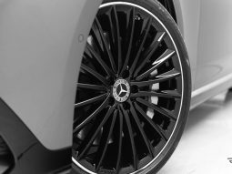 
										MERCEDES-BENZ EQE 300 cheio									