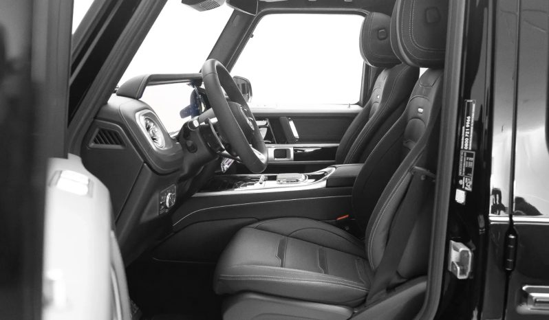 
								MERCEDES-BENZ G 63 AMG cheio									