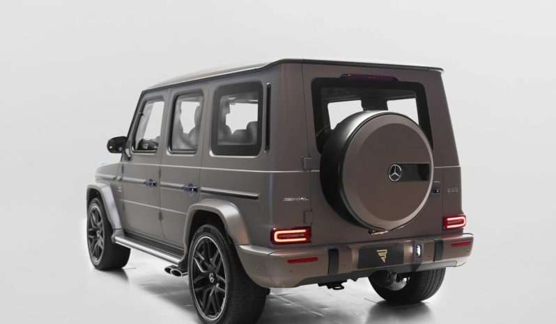 
								MERCEDES-BENZ G 63 AMG cheio									