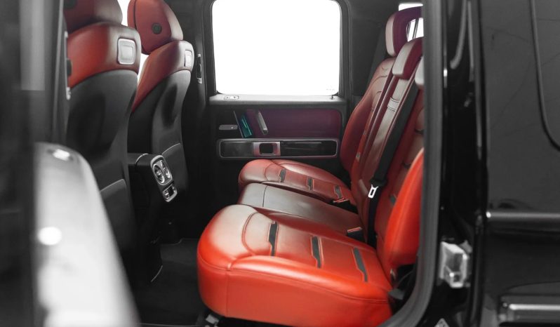 
								MERCEDES-BENZ G 63 AMG cheio									