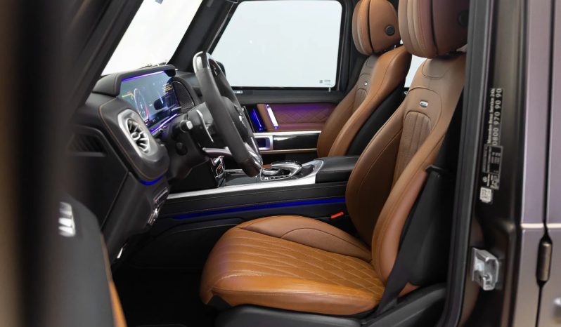 
								MERCEDES-BENZ G 63 AMG cheio									
